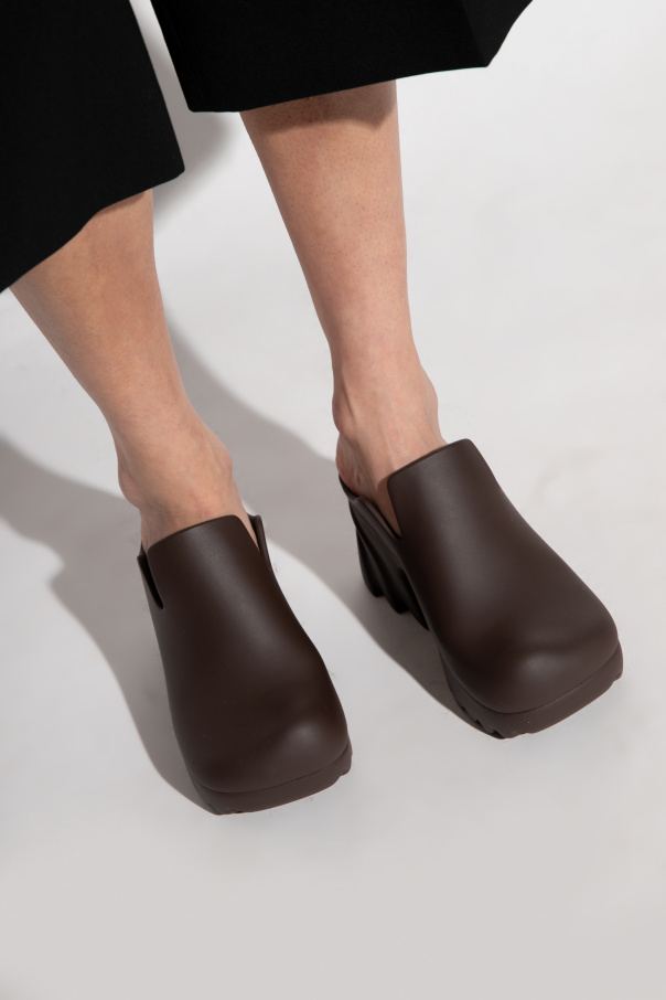 Bottega veneta discount flash mules